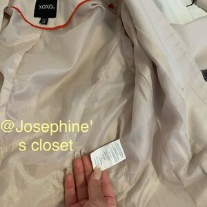 XOXO Cream Blazer Lightweight Sheen